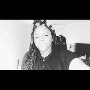 Meet your Posher, Jade